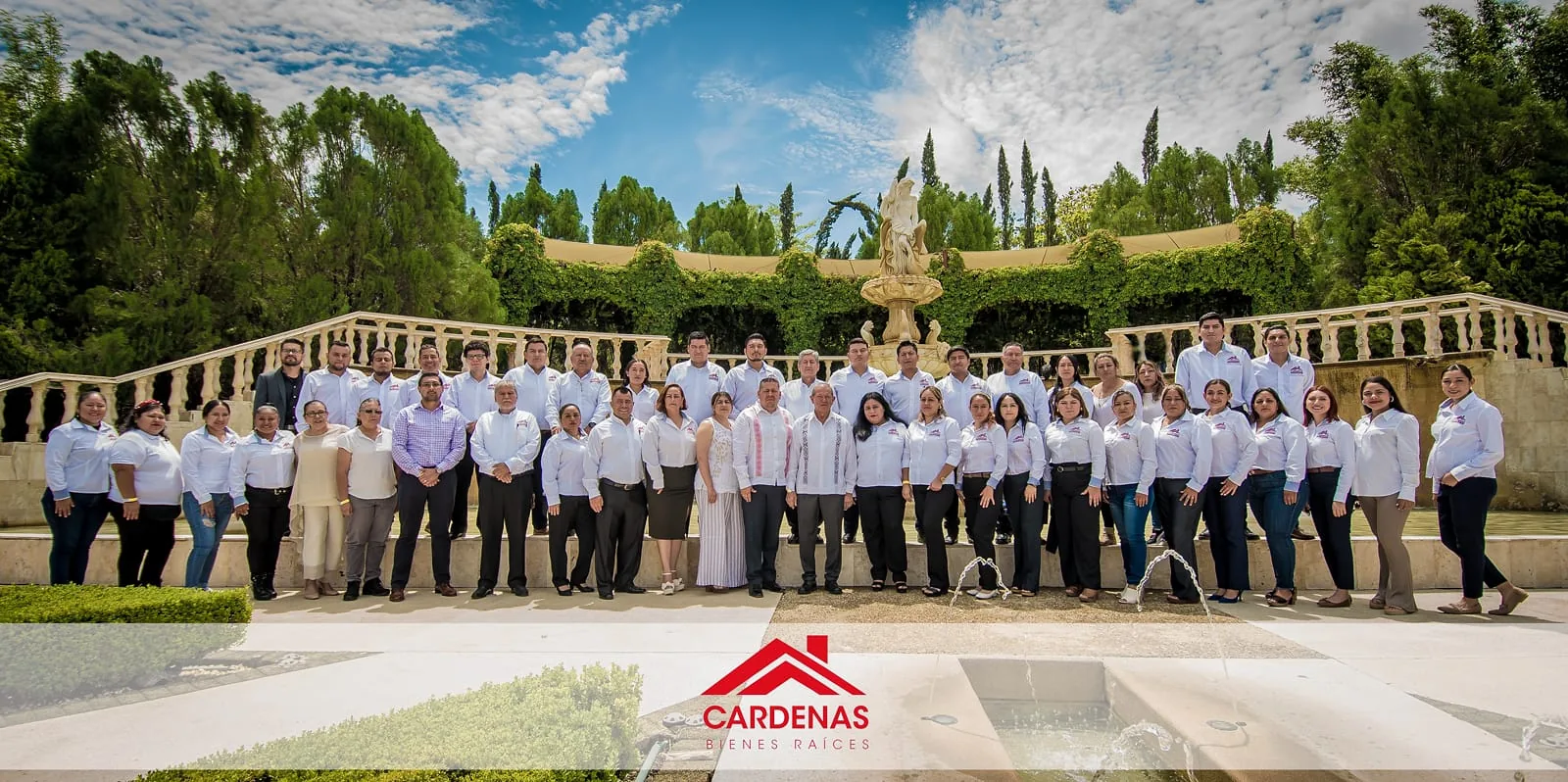Equipo de Bienes Raíces Cárdenas